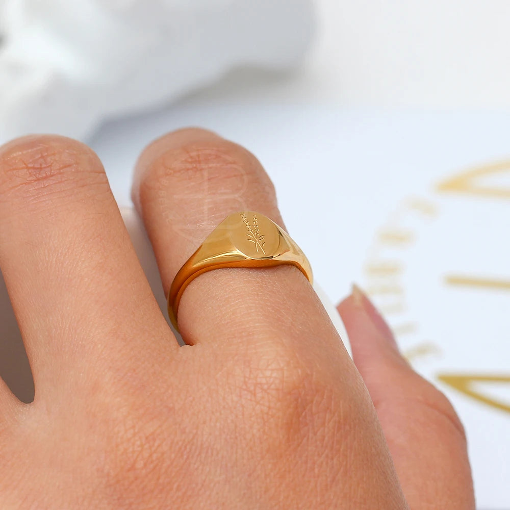 Golden Bloom Signet Ring