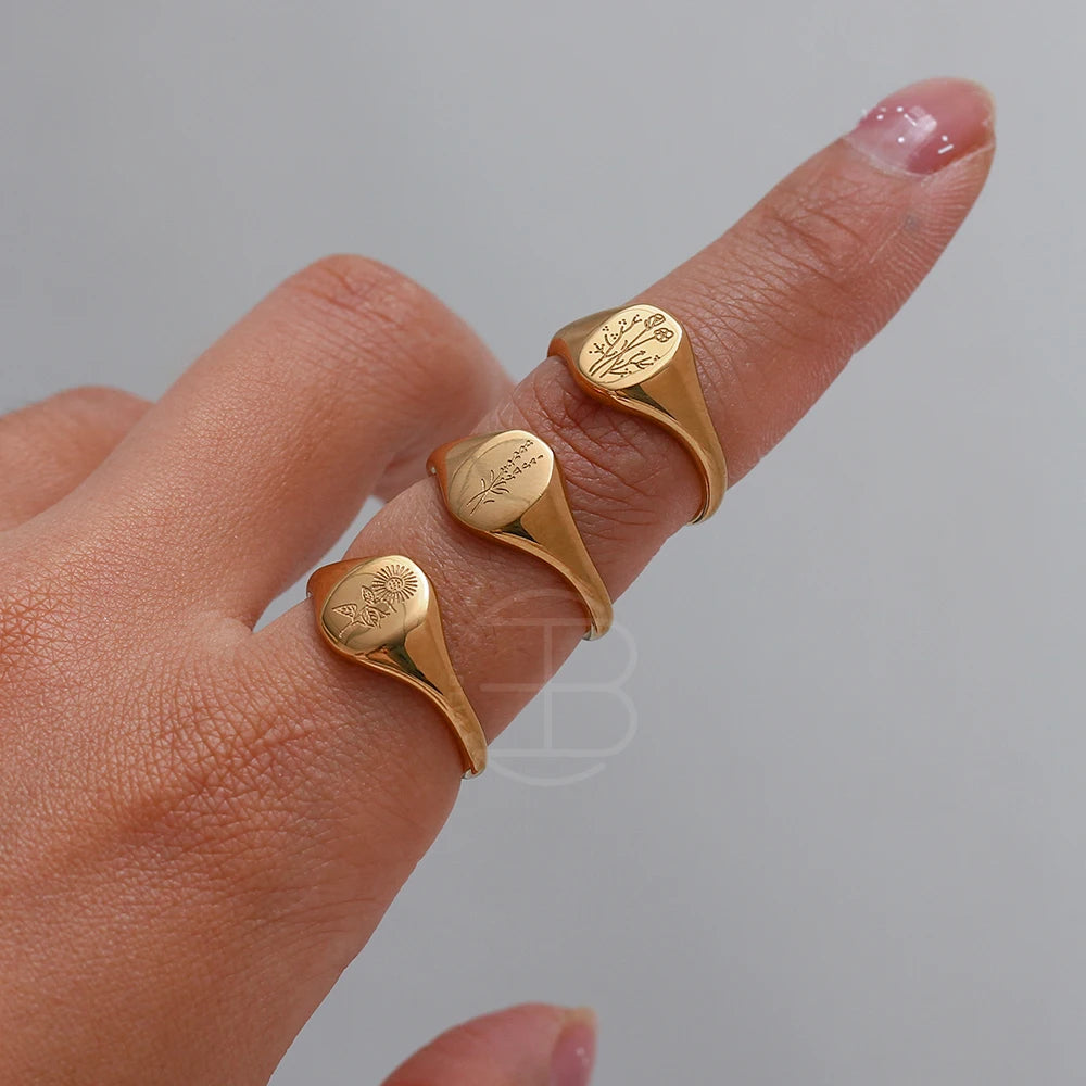 Golden Bloom Signet Ring