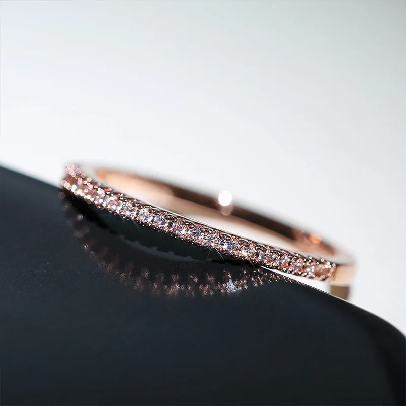 Dainty Spark Band