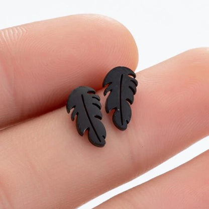 Celeste Nature Charm Stud Set