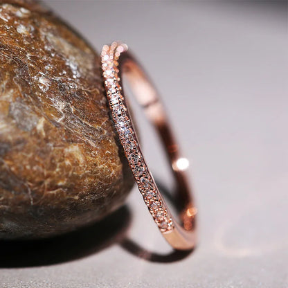 Dainty Spark Band