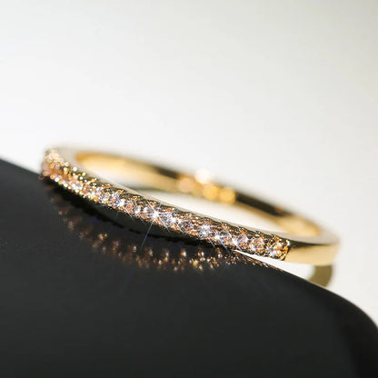 Dainty Spark Band