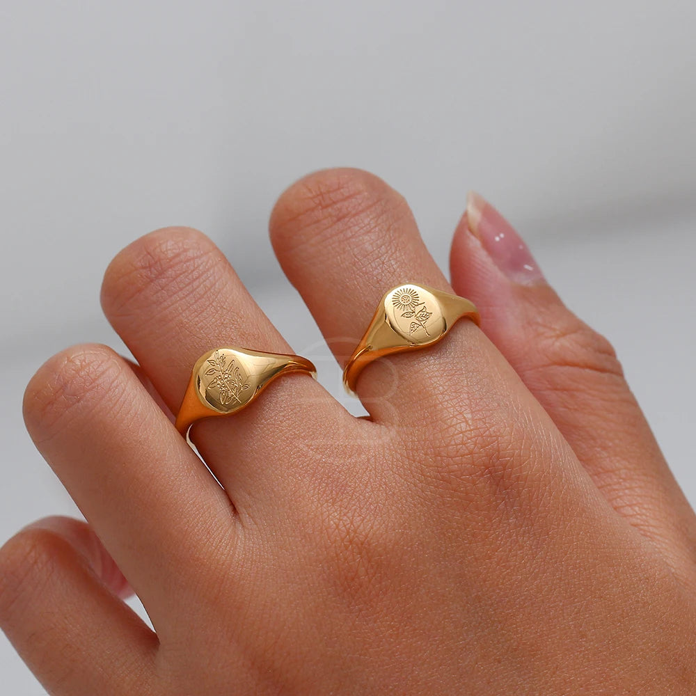 Golden Bloom Signet Ring