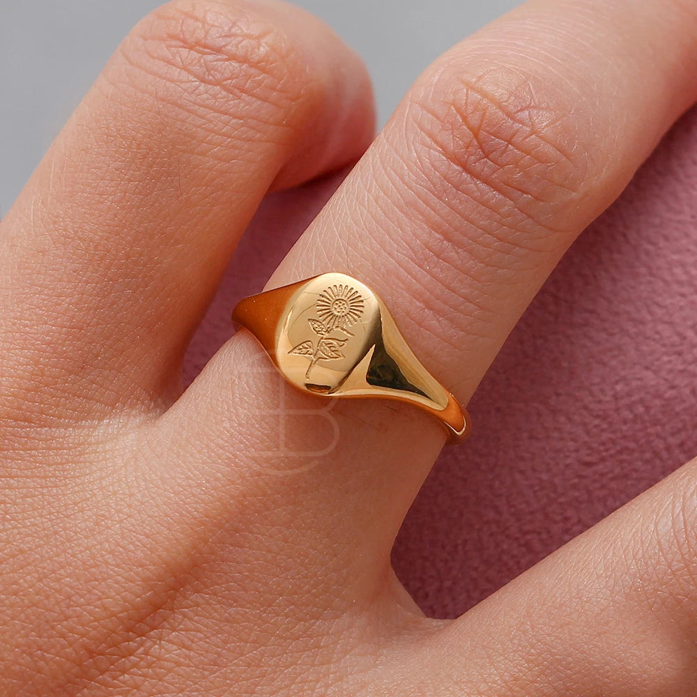 Golden Bloom Signet Ring