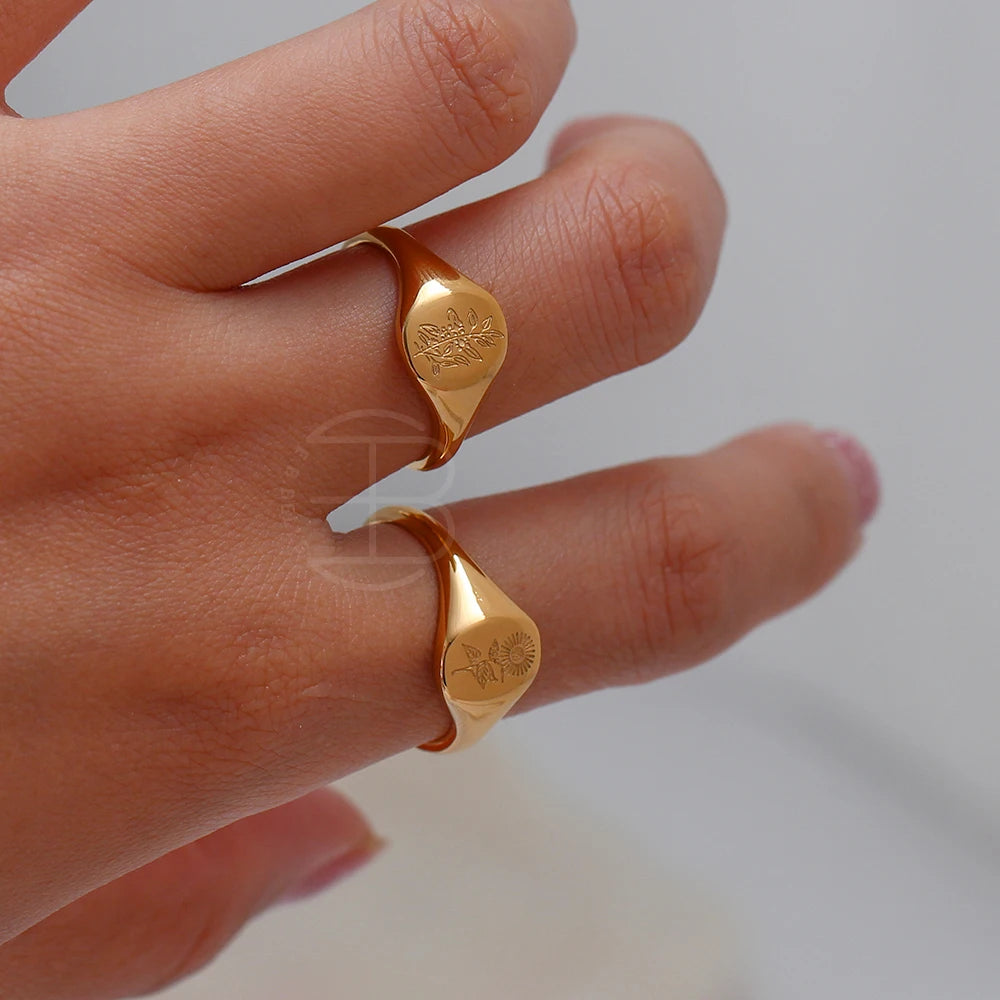 Golden Bloom Signet Ring