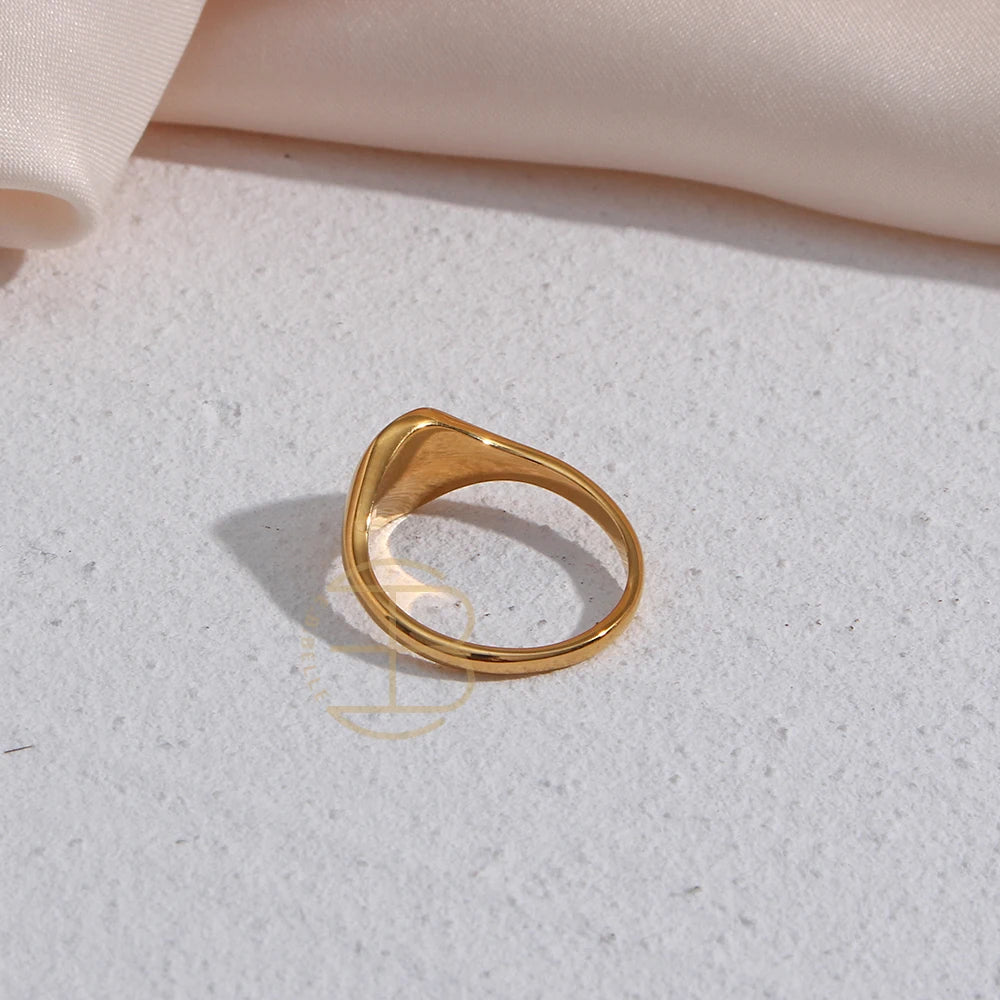 Golden Bloom Signet Ring