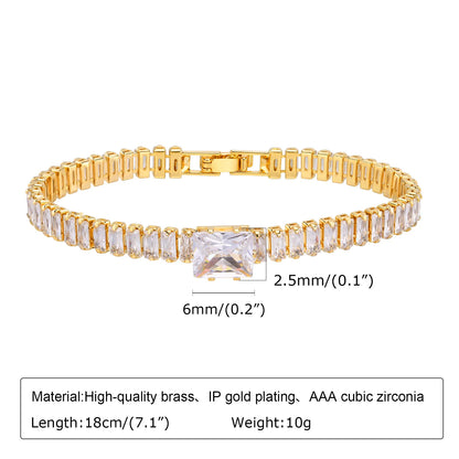 Celeste Gold Paperclip Chain Bracelet