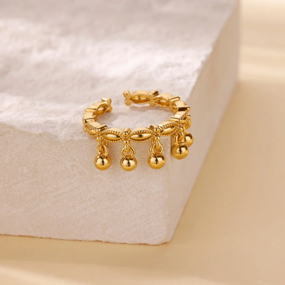 Geometric Bold Ring