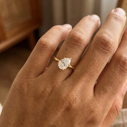 Sparkling Pear Drop Ring