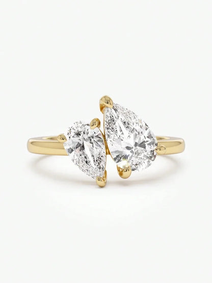 Sparkling Pear Drop Ring
