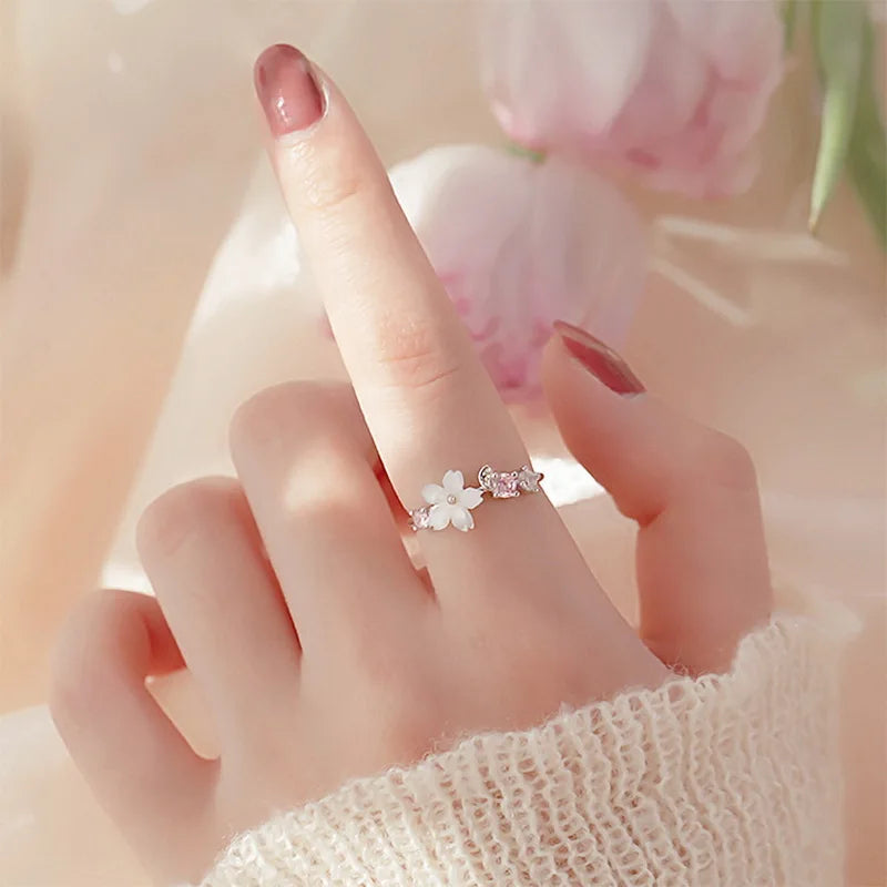 Dainty Bloom Ring