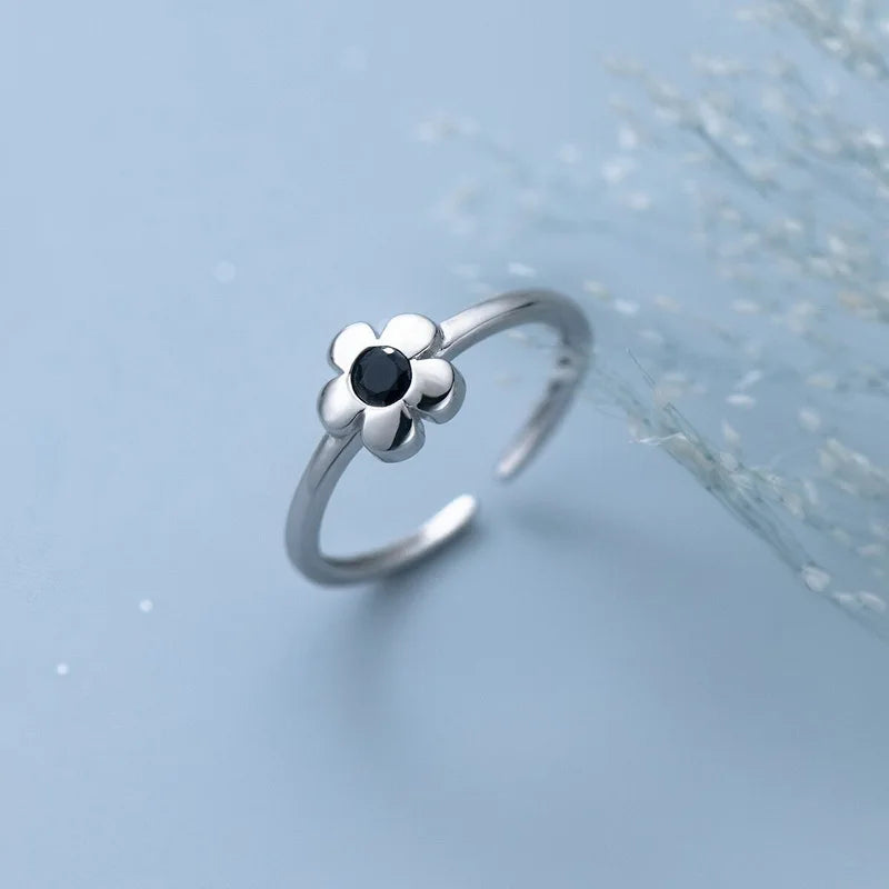 Dainty Bloom Ring