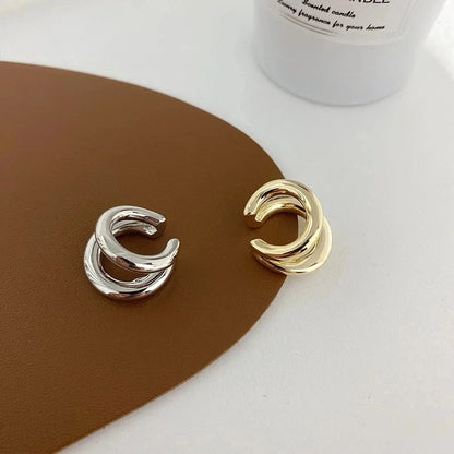 Celeste Double Circle Ear Cuff