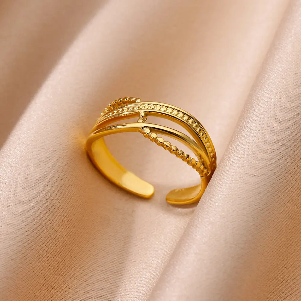 Geometric Bold Ring