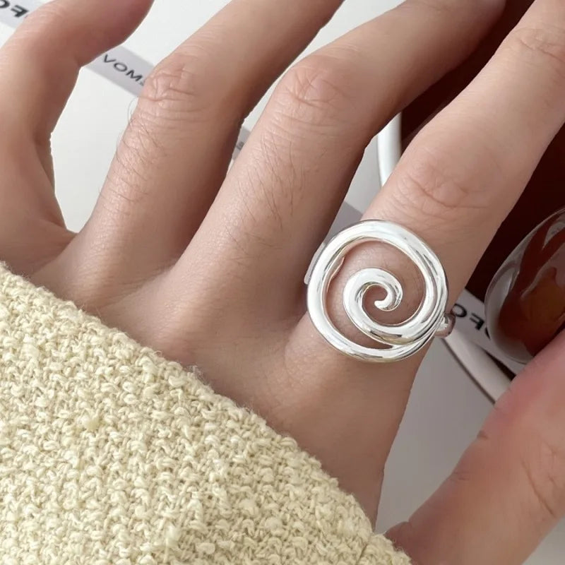 Retro Floral Sterling Ring