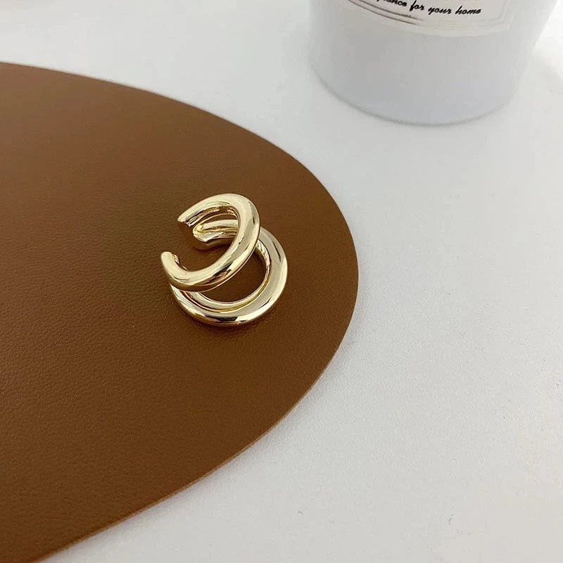 Celeste Double Circle Ear Cuff