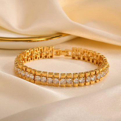 Celeste Gold Paperclip Chain Bracelet