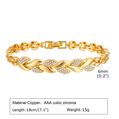 Celeste Gold Paperclip Chain Bracelet