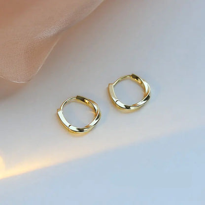 Celeste Pearl Circle Earrings