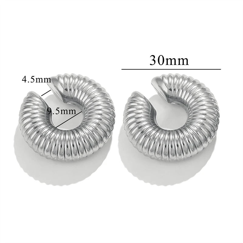 Celeste C-Shaped Ear Cuff