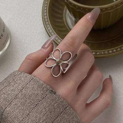 Retro Floral Sterling Ring