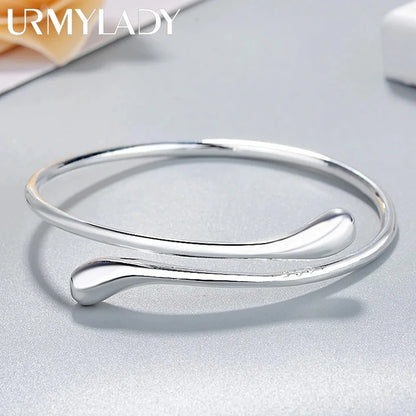 Elegant Crystal Drop Bracelet