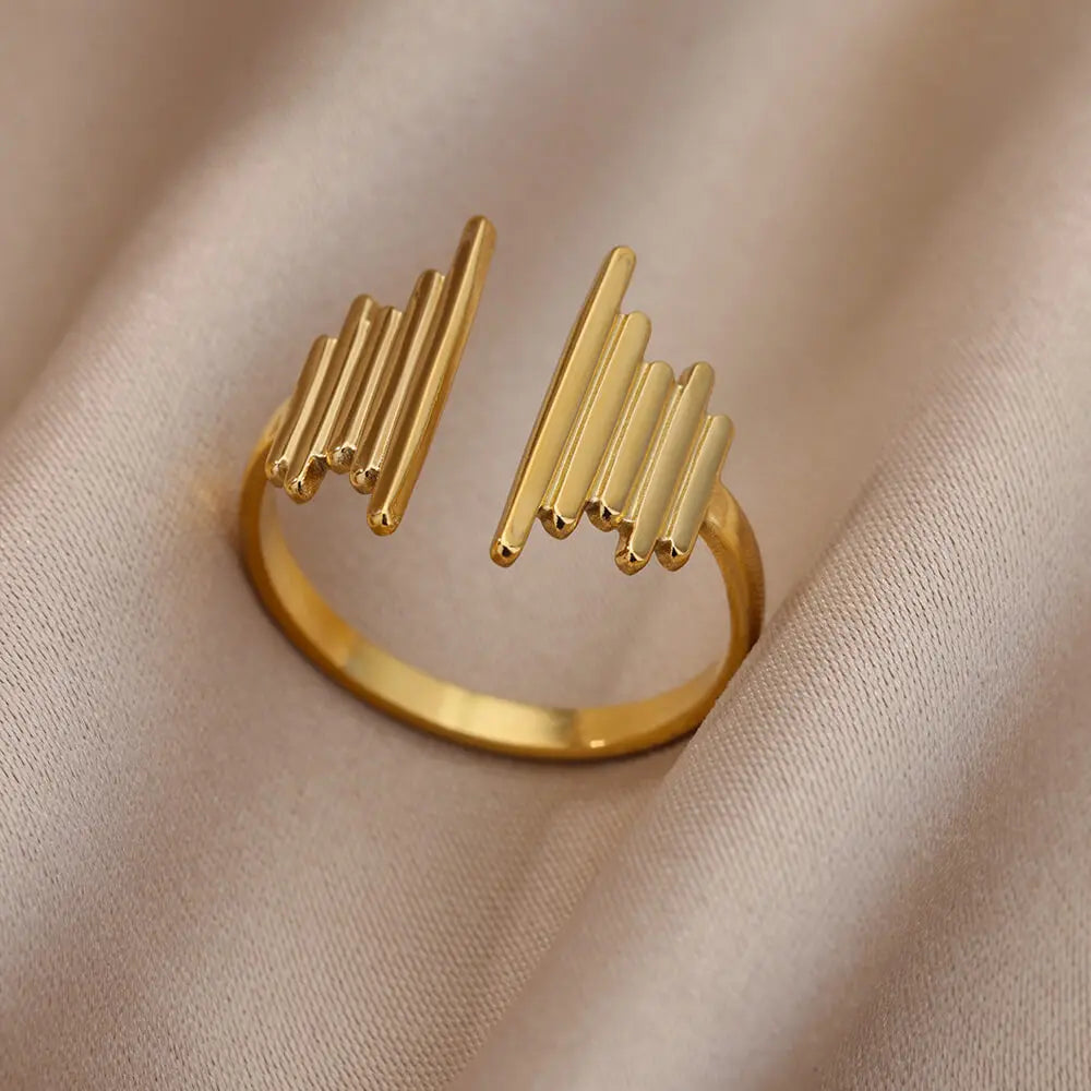 Geometric Bold Ring