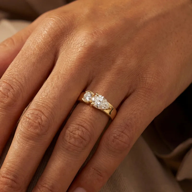 Sparkling Pear Drop Ring
